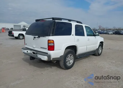 2002 Chevrolet Tahoe Z71 z USA, uszkodzony, nr VIN 1GNEK13Z32R191404